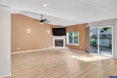 4236 Geranium Av NE, Salem, OR 97305 - Photo 7