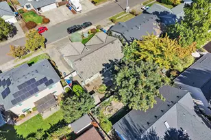 4236 Geranium Ave NE, Salem, OR 97305 - Photo 27