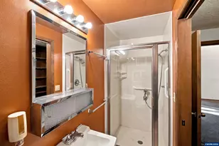 2710 NW Mulkey Ave, Corvallis, OR 97330 - Photo 37