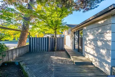 2710 NW Mulkey Av, Corvallis, OR 97330 - Photo 43