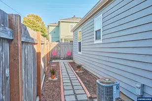 145 Leffelle St S, Salem, OR 97302 - Photo 17