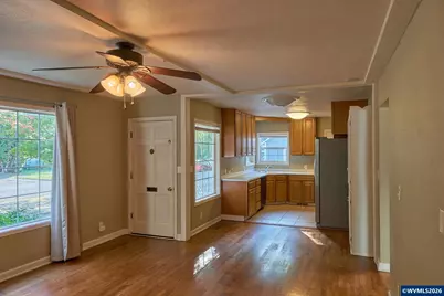 145 Leffelle St S, Salem, OR 97302 - Photo 5