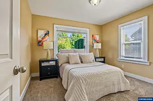 565 25th St SE, Salem, OR 97301 - Photo 21