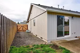 869 Meadowlark Pl, Molalla, OR 97038 - Photo 29