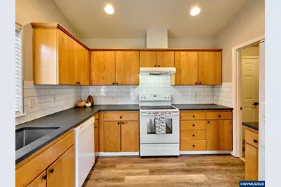 869 Meadowlark Pl, Molalla, OR 97038 - Photo 9