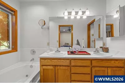 6047 Hogan Dr N, Keizer, OR 97303 - Photo 33