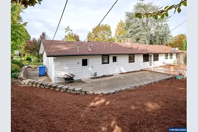 3240 Dogwood Dr S, Salem, OR 97302 - Photo 37