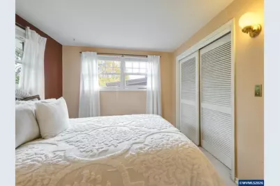 3240 Dogwood Dr S, Salem, OR 97302 - Photo 25
