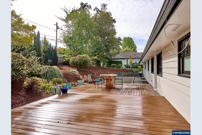 3240 Dogwood Dr S, Salem, OR 97302 - Photo 39