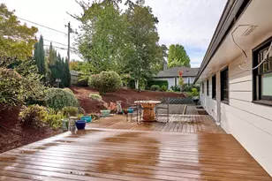 3240 Dogwood Dr S, Salem, OR 97302 - Photo 39