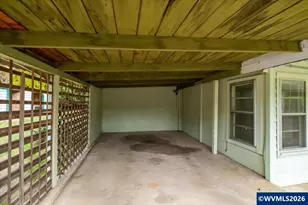 930 Alder St, Sweet Home, OR 97386 - Photo 35