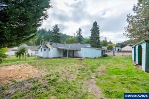 930 Alder St, Sweet Home, OR 97386 - Photo 29