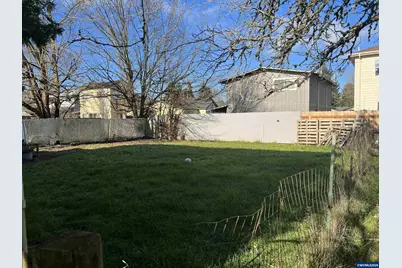 555-557 NW Oak Av, Corvallis, OR 97330 - Photo 5