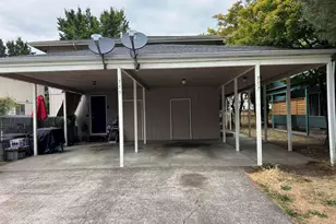 555-557 NW Oak Av, Corvallis, OR 97330 - Photo 3