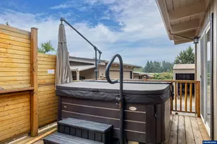 6690 Aumsville Hwy SE, Salem, OR 97317 - Photo 37