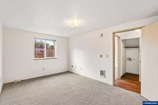 1149 D St, Independence, OR 97351 - Photo 21