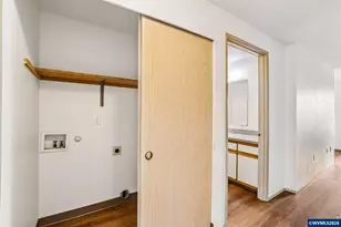 1149 D St, Independence, OR 97351 - Photo 15
