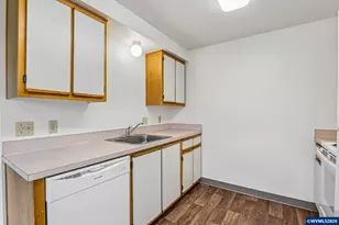 1149 D St, Independence, OR 97351 - Photo 33