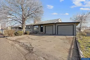 790 SE Garner St, Prineville, OR 97554 - Photo 17