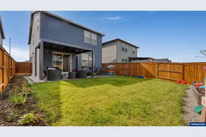 2766 V St, Springfield, OR 97477 - Photo 33