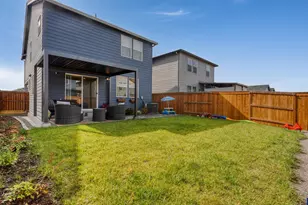 2766 V St, Springfield, OR 97477 - Photo 33