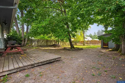 730 20th St NE, Salem, OR 97301 - Photo 23
