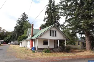 292 NE Alder St, Mill City, OR 97360 - Photo 19