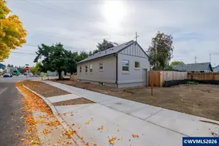 2580 SW 3rd St, Corvallis, OR 97333 - Photo 41