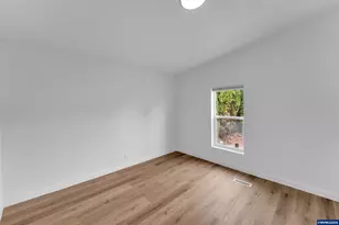 2000 Robins Lane SE, Salem, OR 97306 - Photo 19