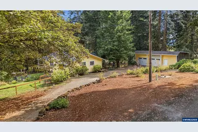 25154 Aurora Ln, Philomath, OR 97370 - Photo 37