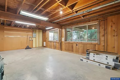 25154 Aurora Ln, Philomath, OR 97370 - Photo 21