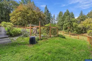 25154 Aurora Ln, Philomath, OR 97370 - Photo 31