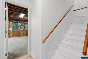 25154 Aurora Ln, Philomath, OR 97370 - Photo 17