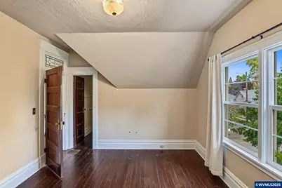 235 15th St NE, Salem, OR 97301 - Photo 27