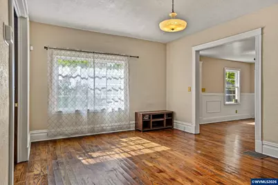 235 15th St NE, Salem, OR 97301 - Photo 7