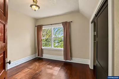 235 15th St NE, Salem, OR 97301 - Photo 25