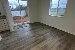 504 Wall St, Silverton, OR 97381 - Photo 25