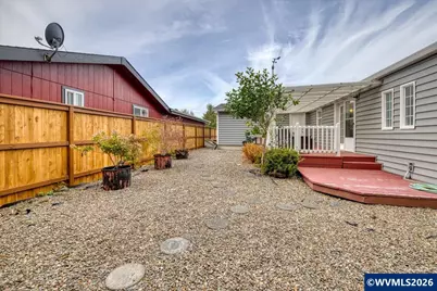 385 SE Anchor Av, Depoe Bay, OR 97341 - Photo 37