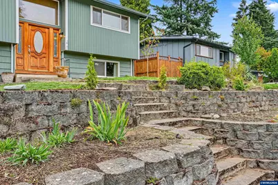 4805 7th Av SE, Salem, OR 97302 - Photo 3