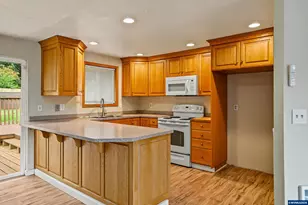4805 7th Ave SE, Salem, OR 97302 - Photo 9