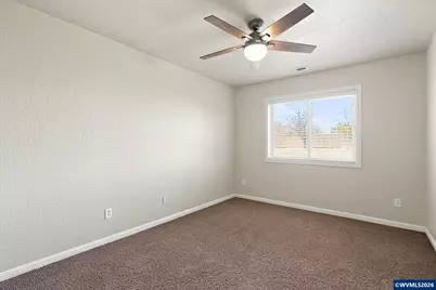 2178 Meridian Dr, Woodburn, OR 97071 - Photo 31