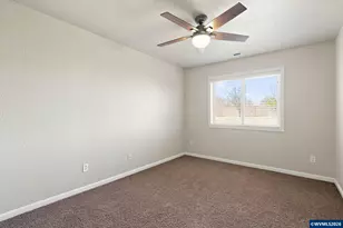 2178 Meridian Dr, Woodburn, OR 97071 - Photo 31