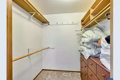 2056 King Wy, Woodburn, OR 97071 - Photo 13