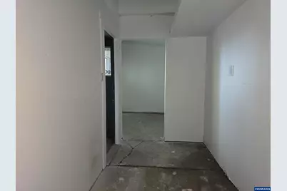 1800 Lakewood #107 Ct, Eugene, OR 97402 - Photo 43