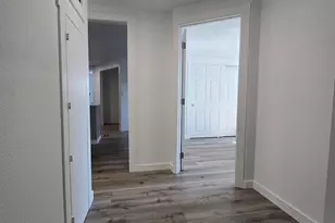 1800 Lakewood #107 Ct, Eugene, OR 97402 - Photo 23