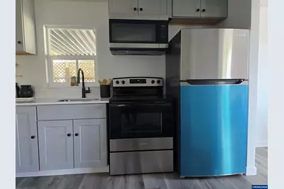 1800 Lakewood #107 Ct, Eugene, OR 97402 - Photo 13