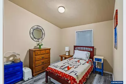 141 S 17th #15 St, Independence, OR 97351 - Photo 23