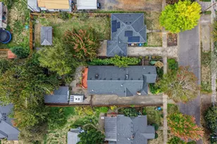 735 20th St NE, Salem, OR 97301 - Photo 45