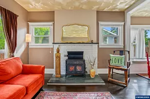 735 20th St NE, Salem, OR 97301 - Photo 9
