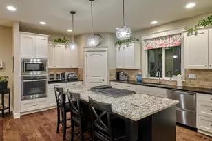 422 Turnberry Ave, Woodburn, OR 97071 - Photo 13